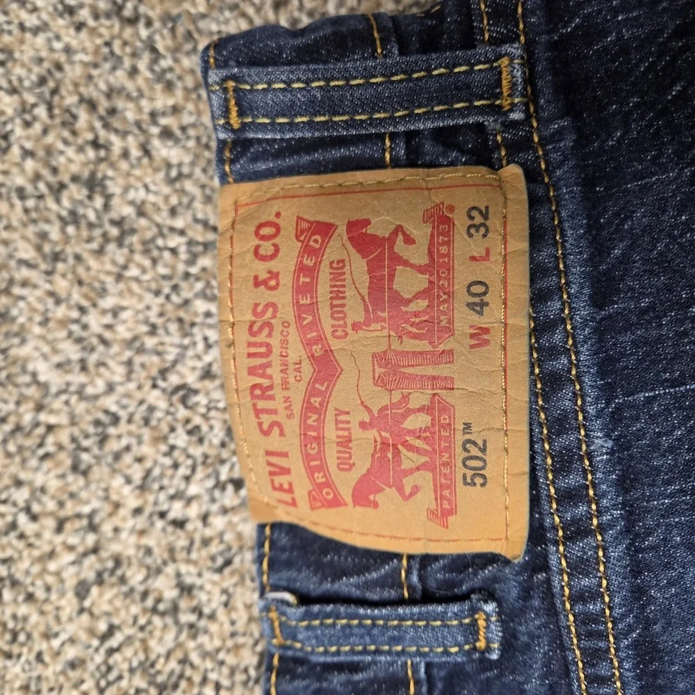 Levis‎ 502 Regular Taper Mens Jeans 40x32 Dark Wash Blue Denim 29507-0001